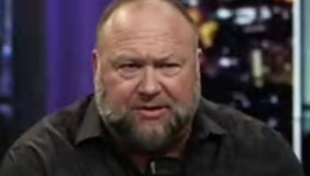 Alex Jones Shits All Over January 6 “Insurrection” Debate, Making a Mockery of Government Believers